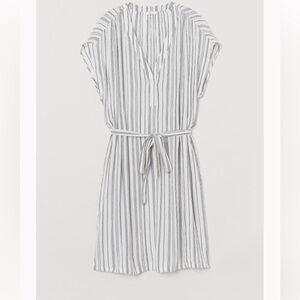 V-neck Dress with Tie Belt. NWT!!